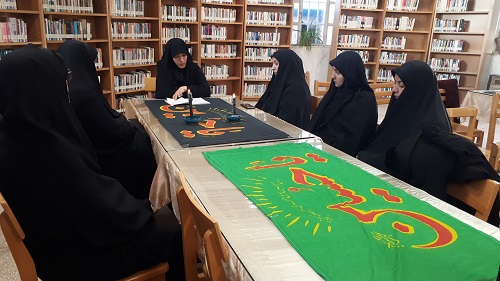 جمع خوانی کتاب گلی برای آخرین پیامبر به مناسبت شهادت فاطمه زهرا (س)ش