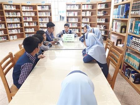 جمع خوانی کتاب استاد مطهری به مناسبت روز معلم