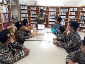 نشست کتابخوان گرامیداشت هفته دفاع مقدس